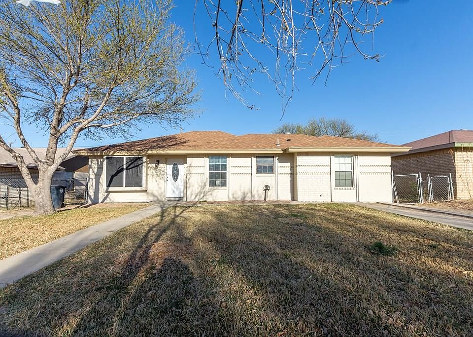 1st image of 1605 Camarinos Dr