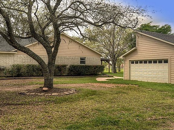 5th image of 4404 Penn Ln