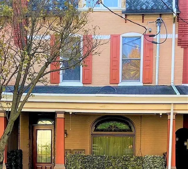 424 Main St #A — Photo 1