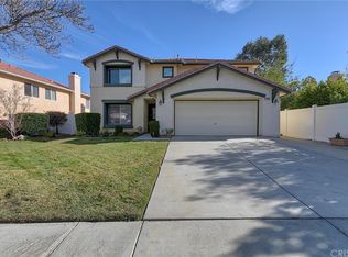 28638 Black Oak Ln, Castaic, CA 91384