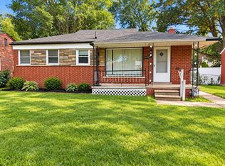 29697 Hiveley St, Inkster, MI 48141