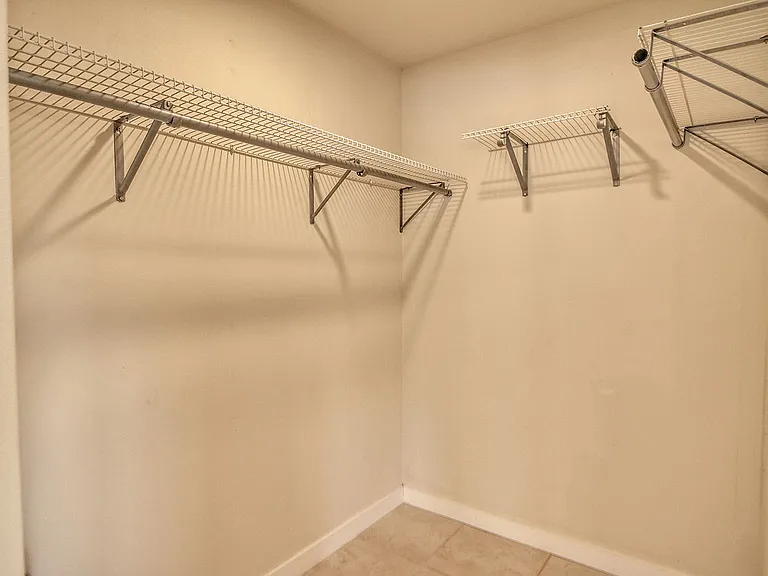 4632 Laukona St #B — Photo 10
