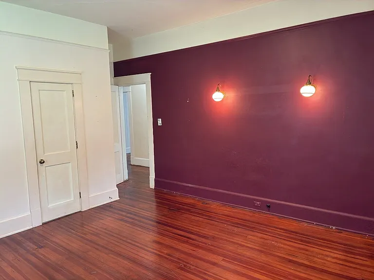 411 Central Ave — Photo 8
