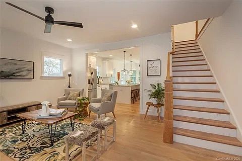 2nd image of 1801 Rush Wind Dr