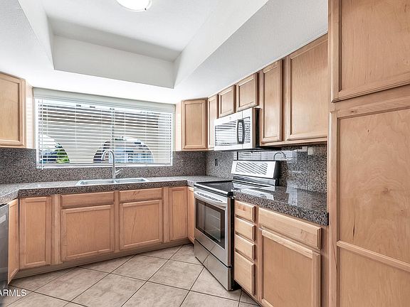 4th image of 5234 E Blanche Dr