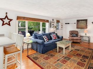 9 Cape View Dr, Plymouth, MA 02360