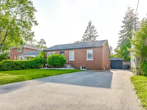 194 Queen St W, Mississauga, ON L5H 1L6