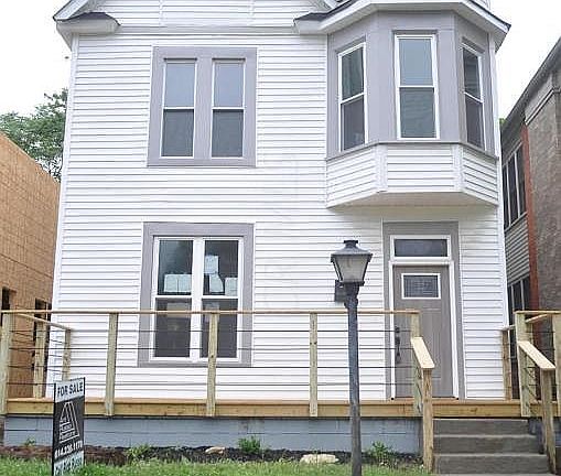 3rd image of 281 S Ohio Ave