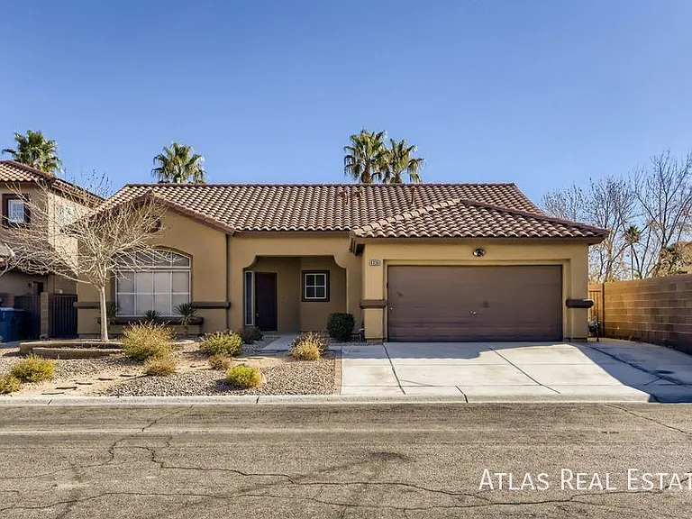 8336 Cabin Peak St — Photo 2