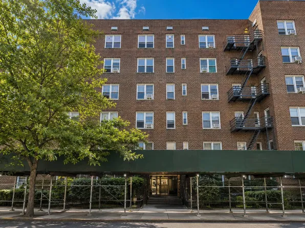 42-40 Bowne St #5H, Queens, NY 11355