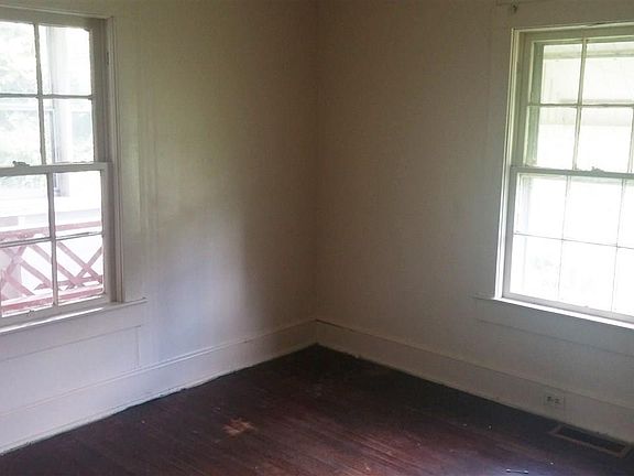 5th image of 432 Finley Ave NW