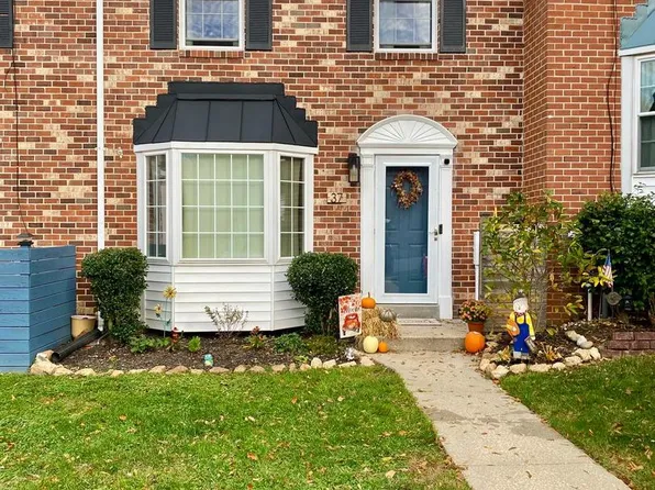 37 Perryoak Pl, Baltimore, MD 21236