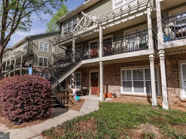 660 Barnett Shoals Rd APT 110, Athens, GA 30605