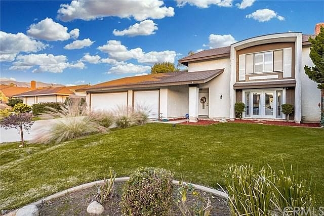 1st image of 3244 Paloma Ave