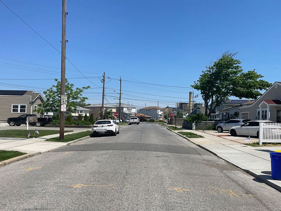 2nd image of 48 Kildare Rd