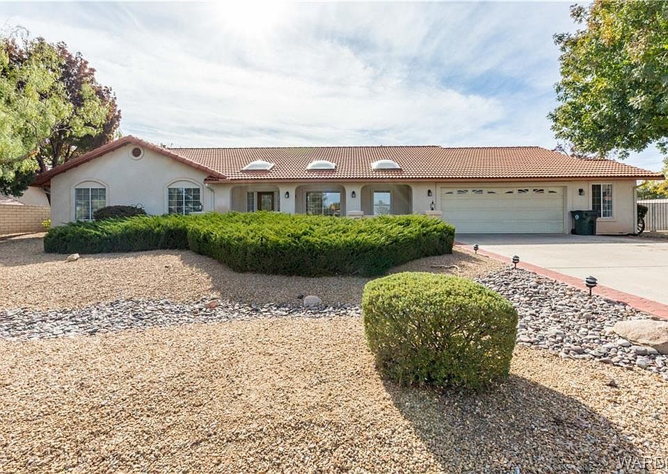 1st image of 930 Palo Verde Dr