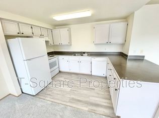 8830 3rd Ave SE APT 305, Everett, WA 98208