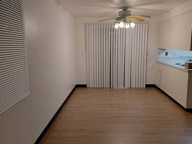 1399 Parkway Dr NW — Photo 5