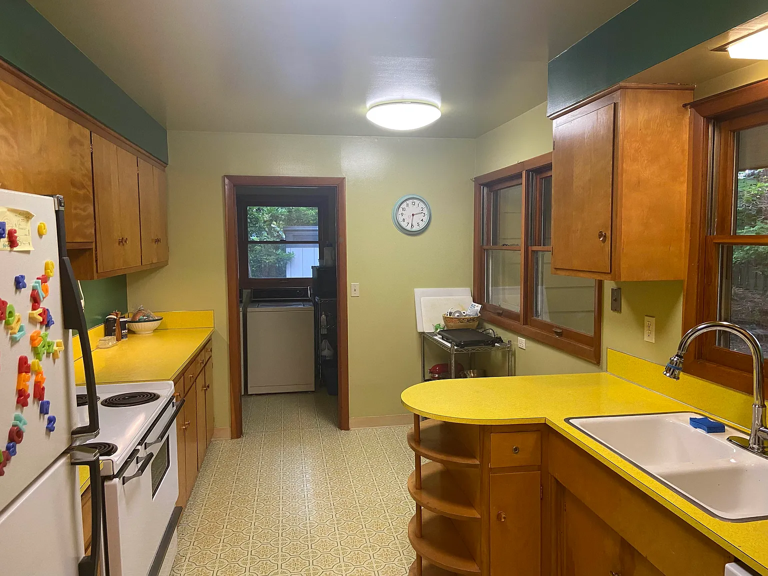 3 bed, 1.5 bath, 1118 sqft, $1,200 — Photo 3