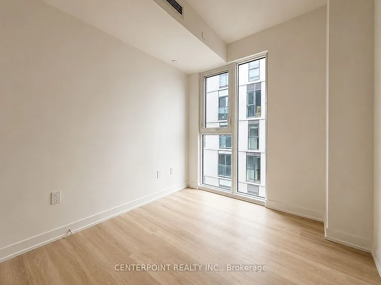 500 Wilson Ave #1016 — Photo 8
