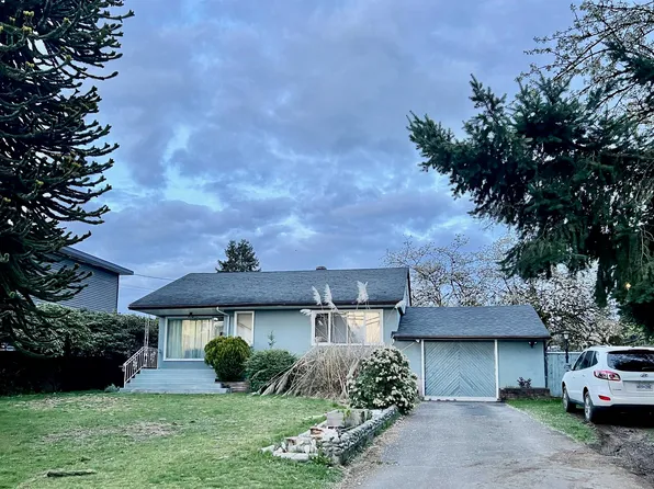 11108 136th St, Surrey, BC V3R 3B5