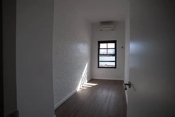 Rented by Urban Real Estate Property Group Inc | media 24