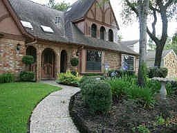 1st image of 16015 Brook Forest Dr