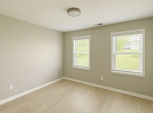 Two bedroom, 1 bath updated apartment in Burlington, Burlington, NC 27217