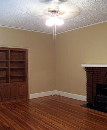 4th image of 502 N Grove St