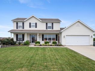 2439 Lakeshore Dr, Columbia, IL 62236