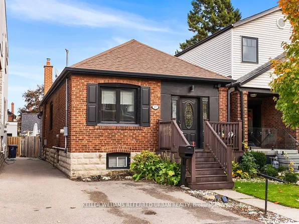 87 4th St, Toronto, ON M8V 2Y4