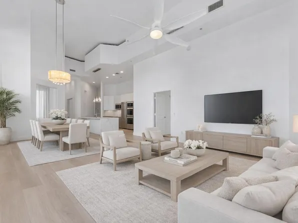 300 S Australian Ave, West Palm Beach, FL