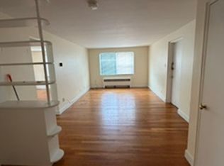 (Undisclosed Address), Arlington, MA 02476