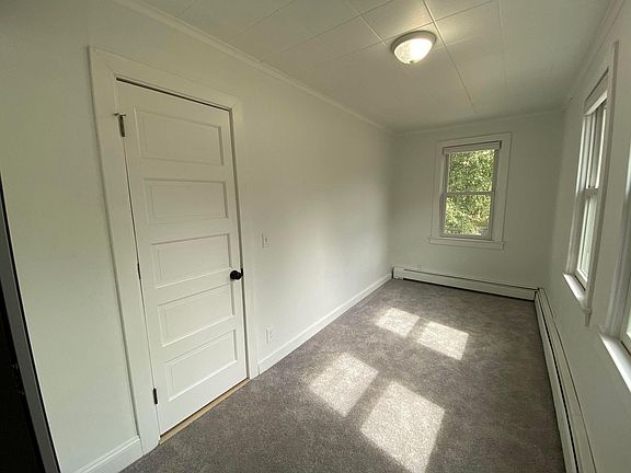 4th image of 776 Magnolia Ave E #1