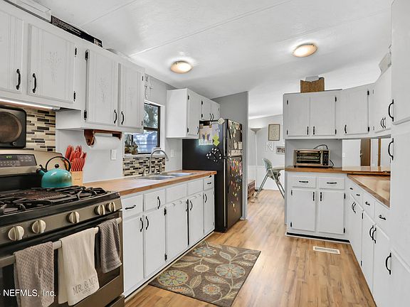 2nd image of 5197 AVENUE B