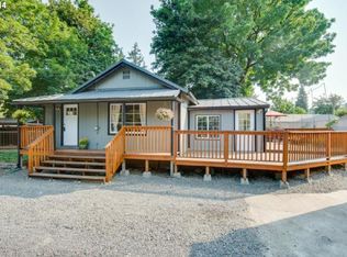 478 SW Hawthorn Rd, Estacada, OR 97023