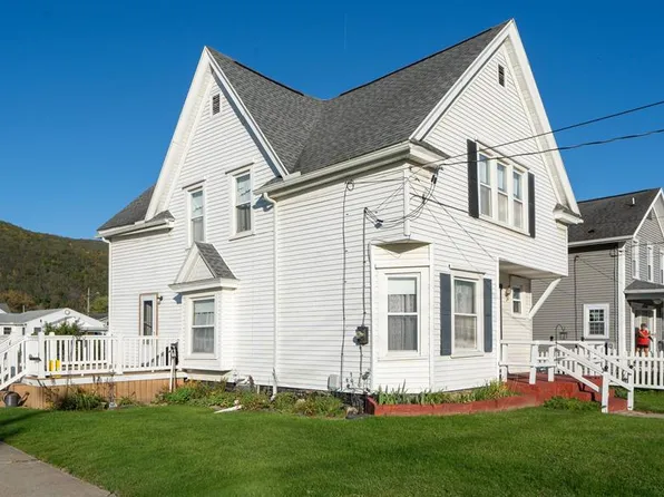 3 4th St, Canisteo, NY 14823