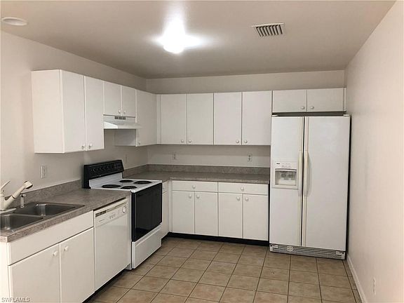 4th image of 1204 W 12th St