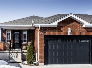 22 Marston Cres, Cambridge, ON N3C4G3