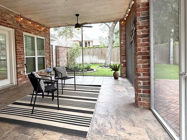 8911 Tranquil Park Dr — Photo 46