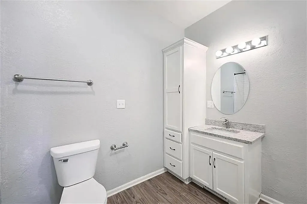 619 Kiowa Street - 1 — Photo 4