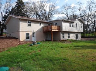 5868 Roger Rd, House Springs, MO 63051