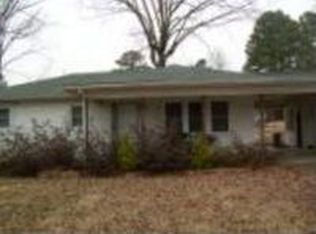 2416 Northshore Dr, Benton, AR 72015