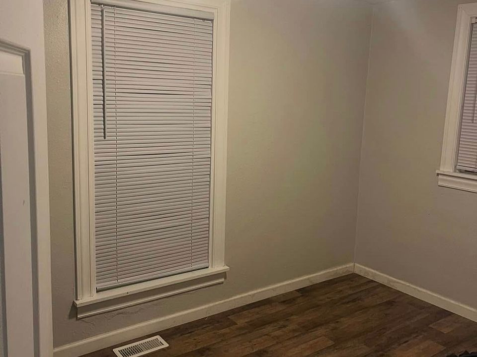 1st image of 1109 Cornell Ave