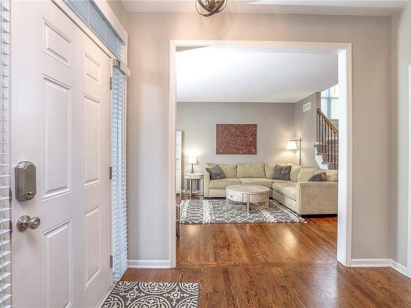 5th image of 5505 NE Wildflower Ct