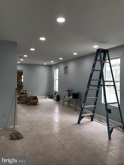 2nd image of 1137 N 31st St