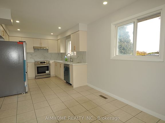 5th image of 36 Flowervale Rd