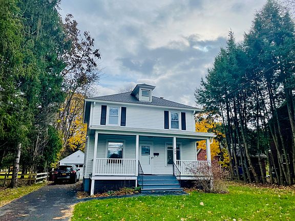 2nd image of 298 Lucas Ave