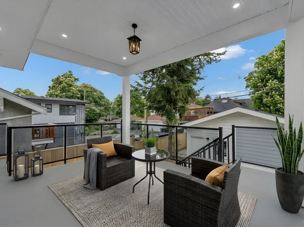 2617 McGill St, Vancouver, BC V5K 1G7