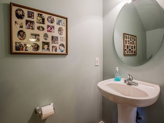 5th image of 2326 Loch Stone Dr
